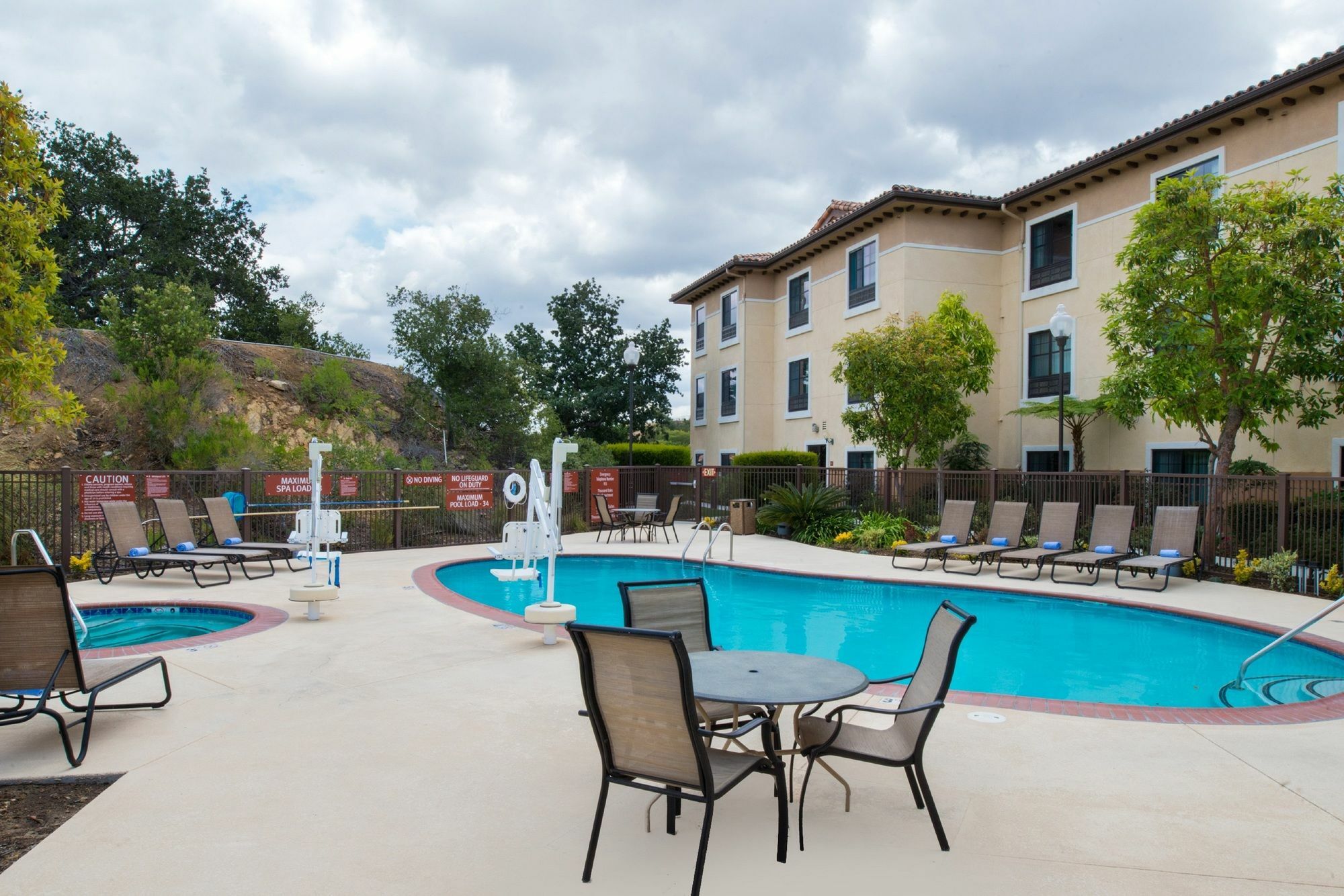 Towneplace Suites Thousand Oaks Ventura County Exterior foto