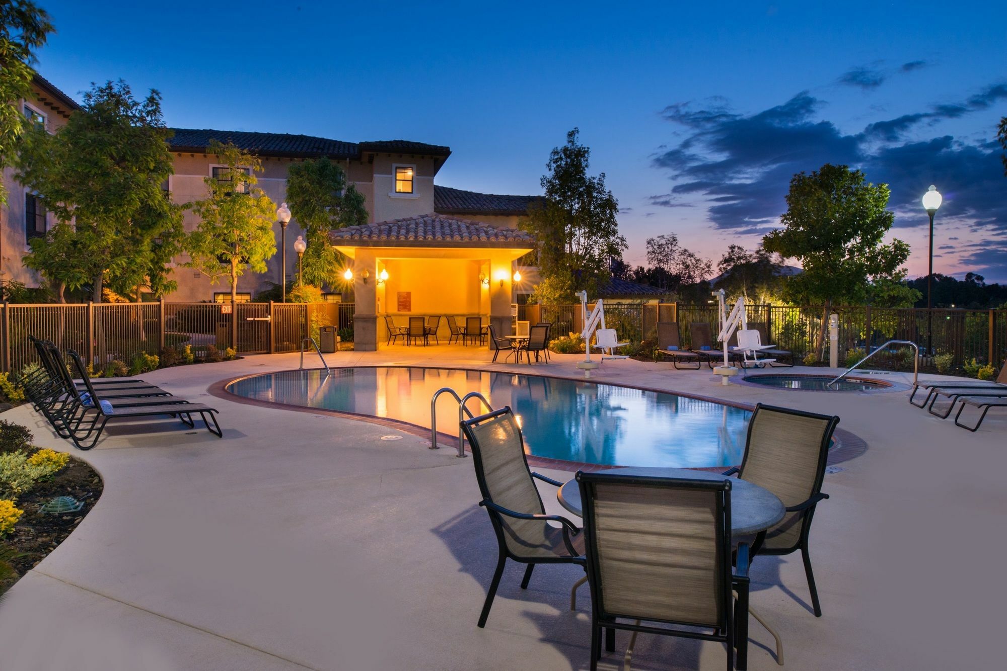 Towneplace Suites Thousand Oaks Ventura County Exterior foto